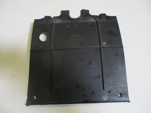 Verkleidung 1453057 Deckel 4. BMW K 100 RS RT LT Blende Abdeckung Lichtmaschine