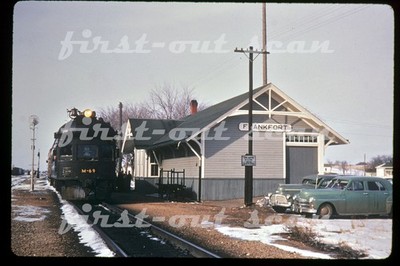 R DUPLICATE SLIDE - Union Pacific UP M69 Motorcar Scene Frankfort KS Depot 1955