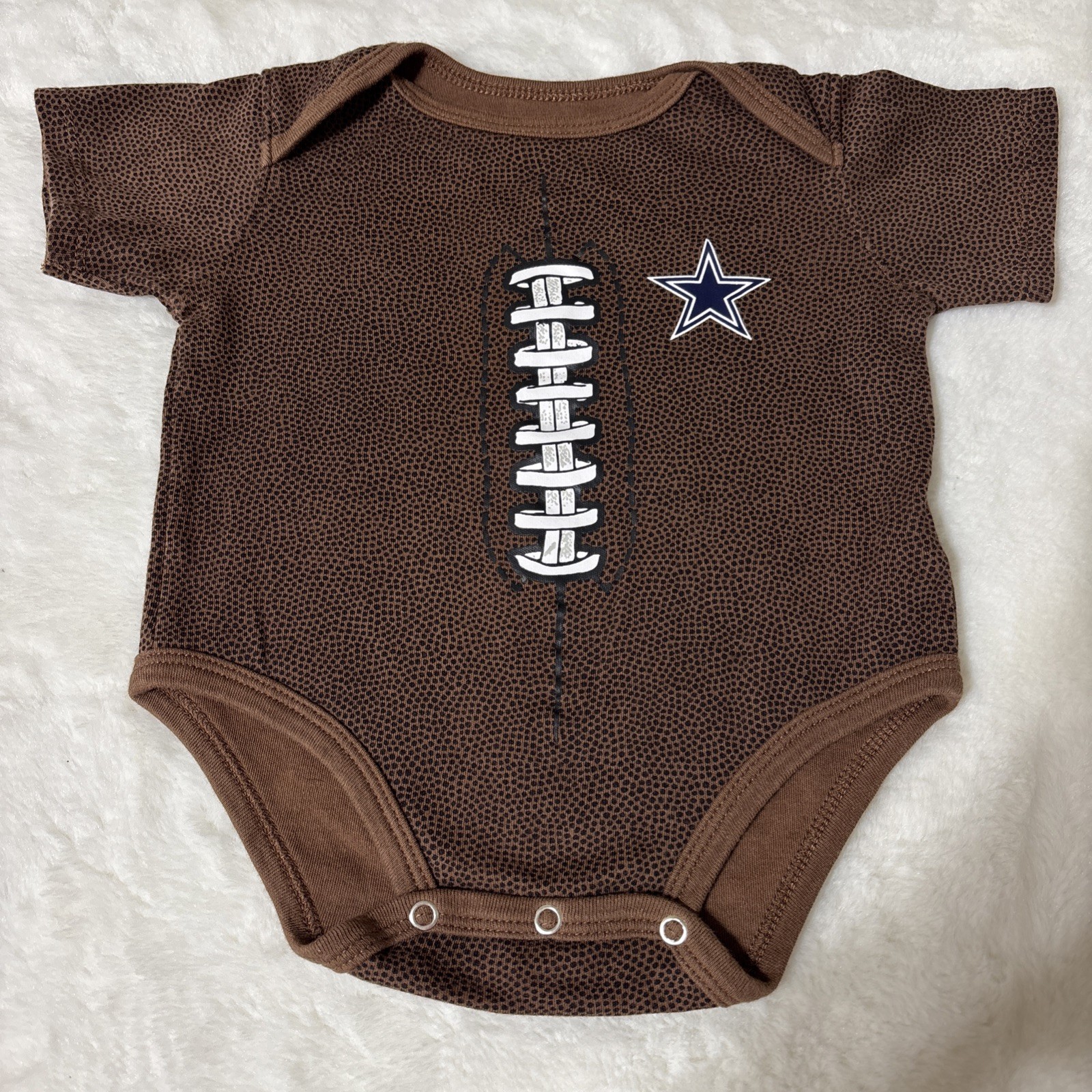 NFL Boys Dallas cowboys football Brown Short Sleeve Bodysuit one piece 3-6 Month