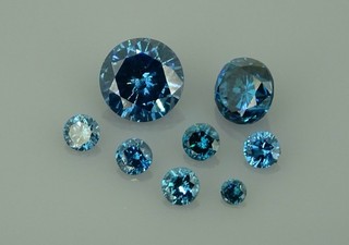lote mixto de diamantes sueltos naturales realzados 0 74 quilates de lujo color azul