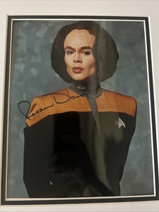 Roxann Dawson Signed 8 x 10 Photo Autograph Star Trek Voyager Torres