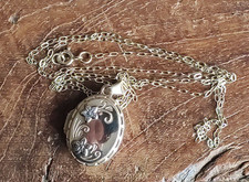 9ct Gold Locket and Chain Locket Pendant 9ct Solid Gold Locket Necklace