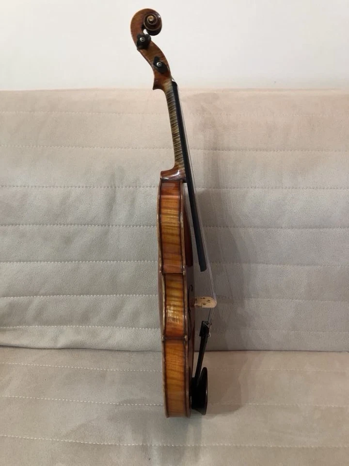 4/4 Amati Violin ( Fully Restored ) - Image 3 of 4