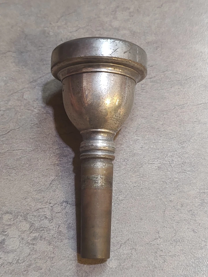 Boquilla trombón Benge 12C plateada - usada 🎶🎶🎶 Foto 2 de 4