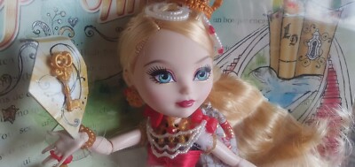 Ever After High Apple White  Legacy Day/Schicksalstag    Neu OVP !!!
