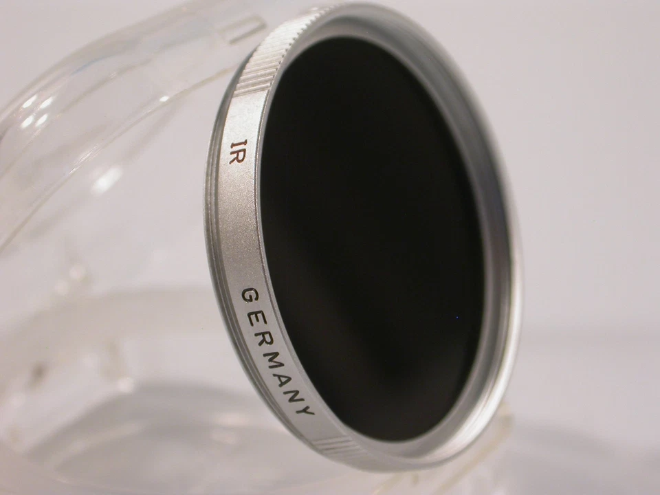 Leitz Leica E39 13096 B Infra-Red IR Filter - Image 4 of 4