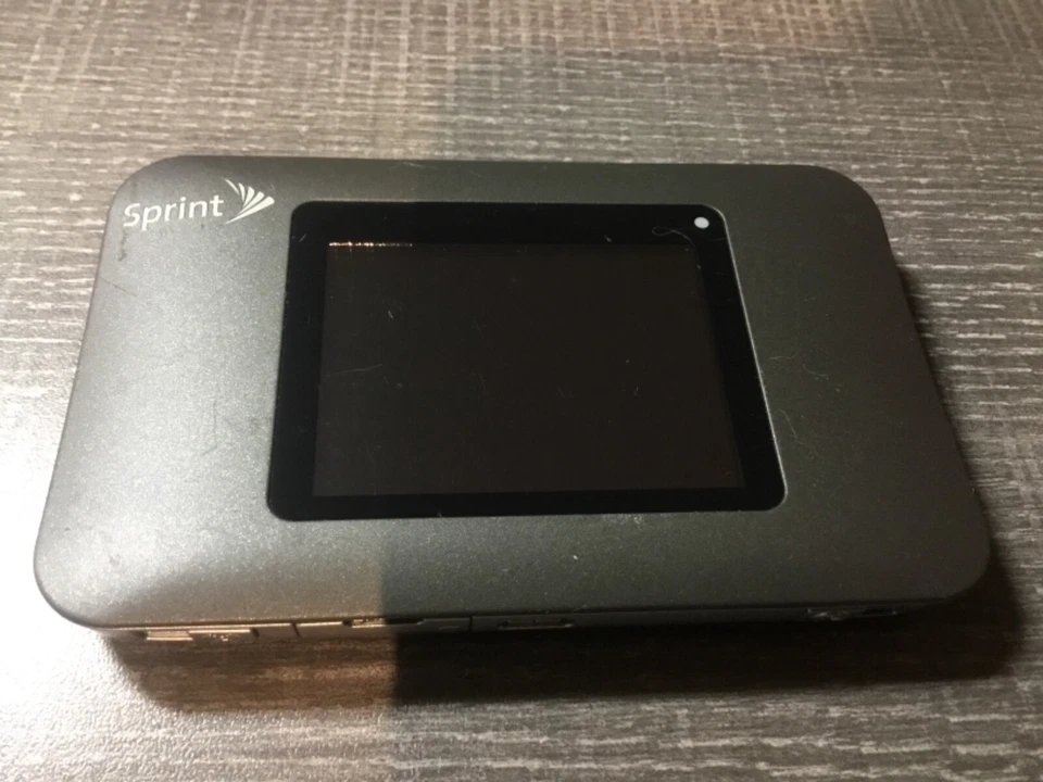 Netgear 771S Zing Sprint Air Card Mobile 4G LTE Hotspot LCD Screen 10 Device VPN - Image 4 of 4