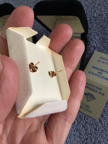 Orecchini ghiaccio zaffiro blu e ciondolo marchese borchie traforate set zirconi bel regalo - Foto 5 di 6
