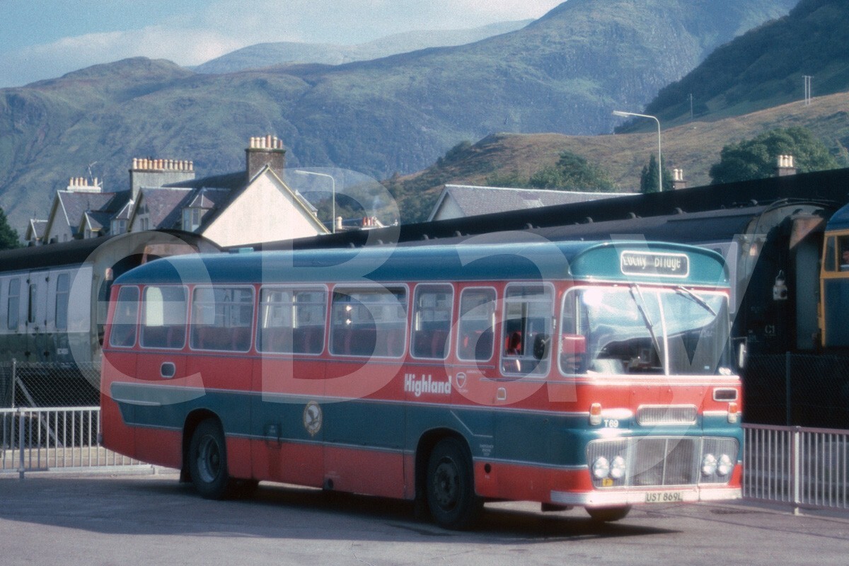 Bus Photo Highland Scottish Omnibuses UST869L Ford Willowbrook