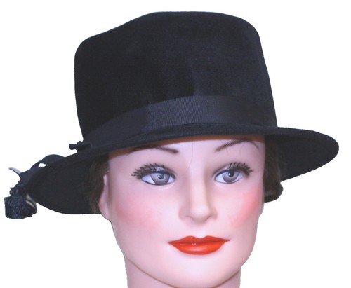Peachbloom Velour Merrimac Body Women\'s Hat Size Medium Cobalt Blue Netting PeachBloom | Accessories | Vintage Cloche Hat Peachbloom  main image 3