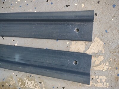 84-89 Nissan 300zx Z31 OEM Blue Door Sill Scuff Plates 76952