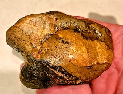 Indian artifacts pre 1600  Animal effigy Hammer Found along Nottawa River  Mi