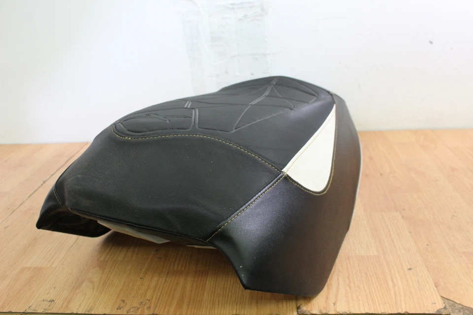 Сиденье 2012 Ski-Doo Renegade Back Country X 800R - Изображение 3 из 4