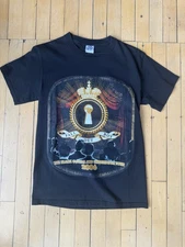 Vintage Fall Out Boy Tour T Shirt Men’s Small 2006 The Black Clouds & Underdogs