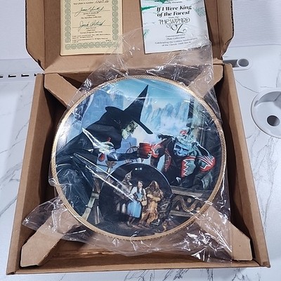 The Witch Cast a Spell Wizard Of Oz Commemorative  Plate Collection 23K Gold Rim