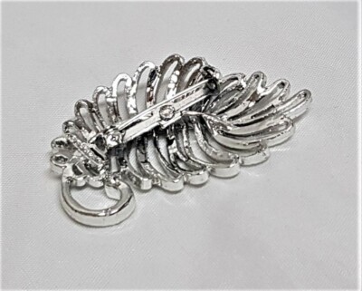 Broche Femme Paris Bijoux, Alliage Doré Et Argenté, Motif Fleur, Dimensions 3,2 X 2,7 Cm