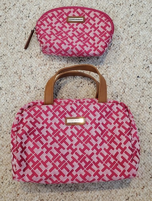tommy hilfiger makeup bag set