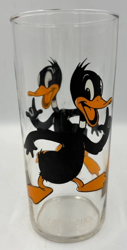 Vintage 1973 Pepsi Daffy Duck Looney Tunes FEDERAL Thin Glass – White Letters