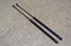 VW Golf V 5 1K 07Bj Variant 2x Heckklappendämpfer Dämpfer Heckklappe 1K9827550A