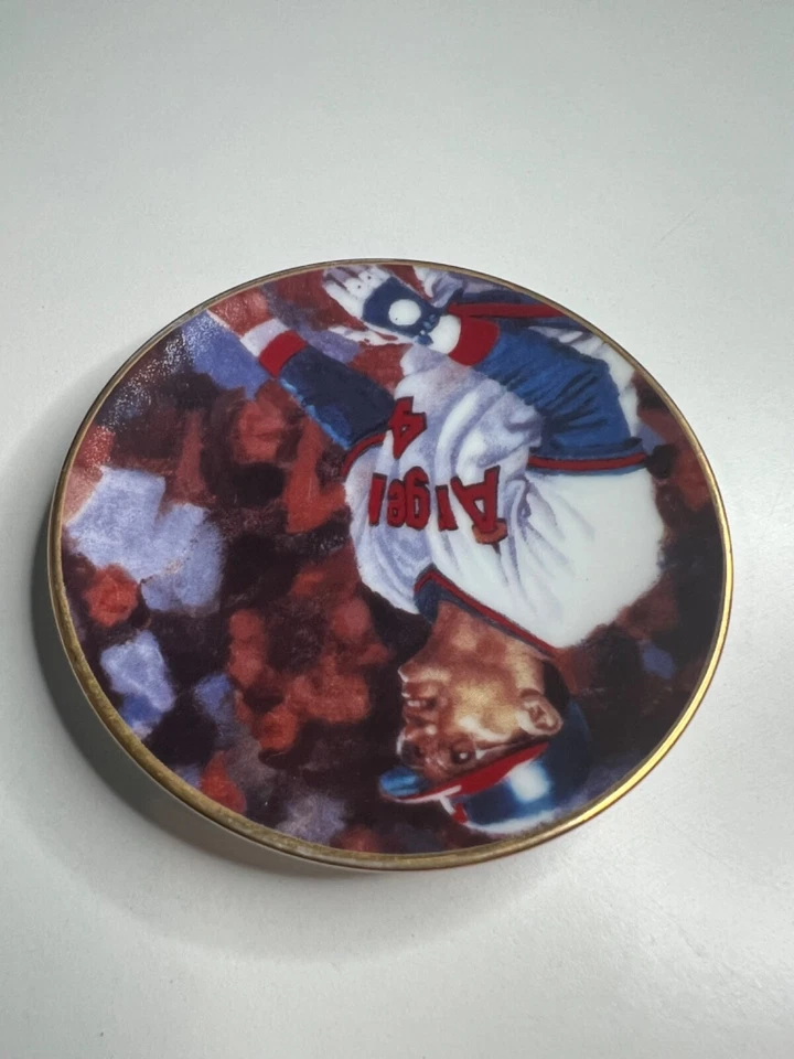 **REGGIE JACKSON**CALIFORNIA ANGELS**3 1/4" PLATE - Image 2 of 4