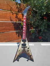 Dave Mustaine • Megadeth • Exclusive Mini Guitar