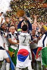 Son Heung-min London White Europe Champion Trophy Sports - POSTER 20"x30"