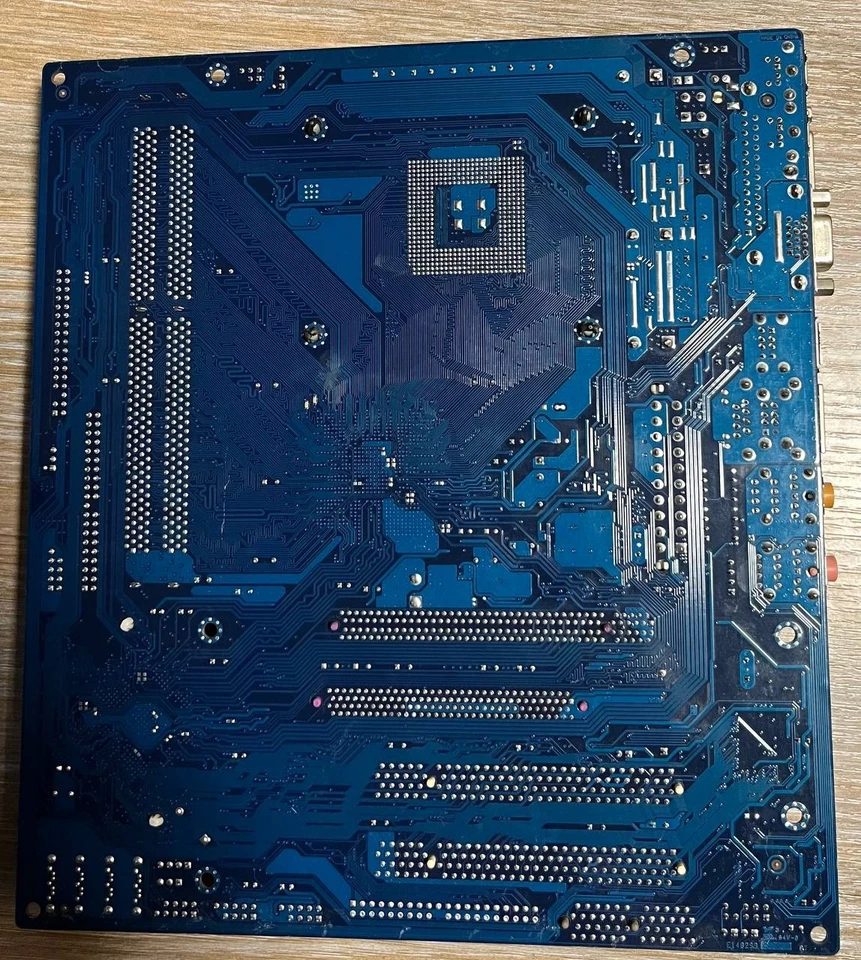 ASRock P4Dual-915GL PGA478 Motherboard + CPU 2.53 GHz + 1GB RAM. TESTED. - Image 3 of 4