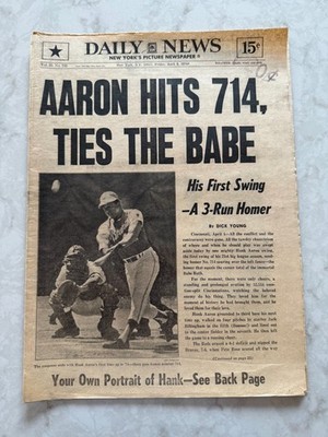 New York Daily News newspaper, Section C, April 5, 1974, cover: Aaron hits 714