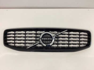 19-22 Volvo S60 Upper Grille Assembly w/o Camera 32368141