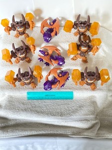 skylanders lot of 9-fast food-2000-fair