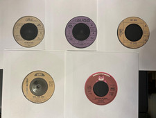 5 x 1970s  IDEAL JUKEBOX 7" SINGLES - 10CC - McCOY - BEE GEES - McCRAE - TRAMMPS