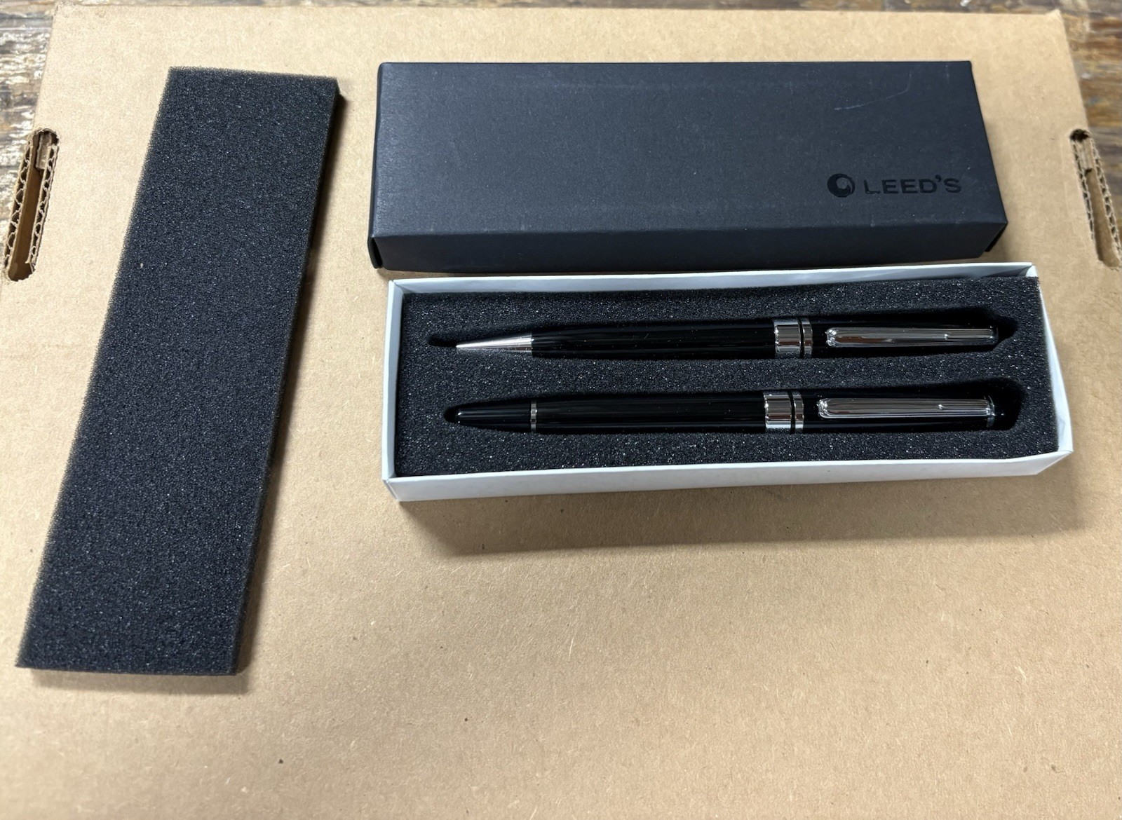 Ballpoint Pen Gift Sets - 6 Gift Sets In Original Boxes Per 