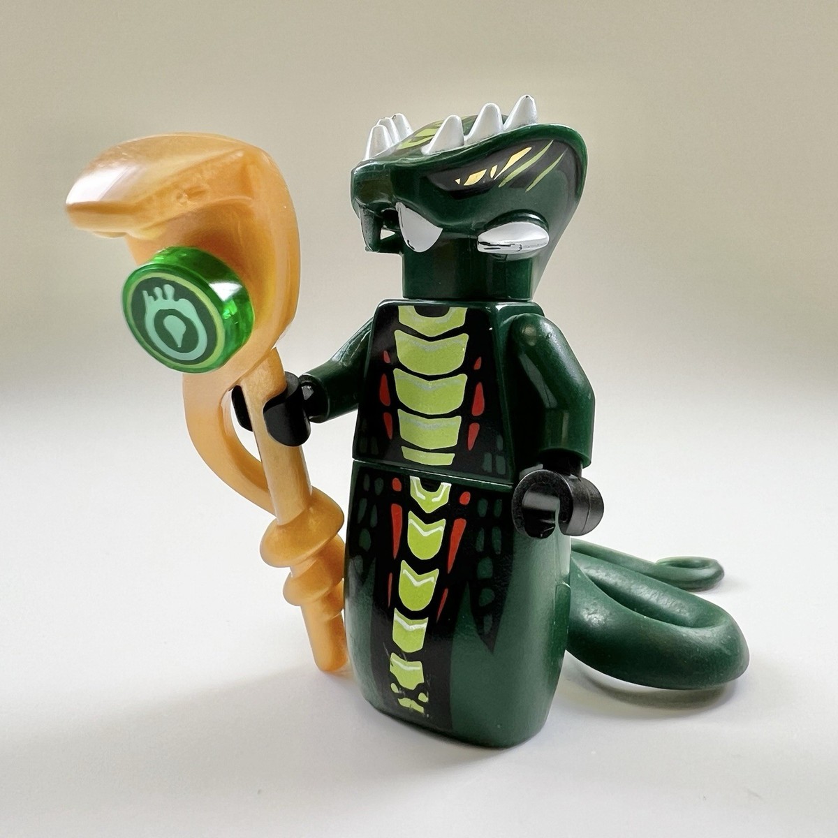 LEGO Ninjago Acidicus Snake General Minifigure njo066 From Set