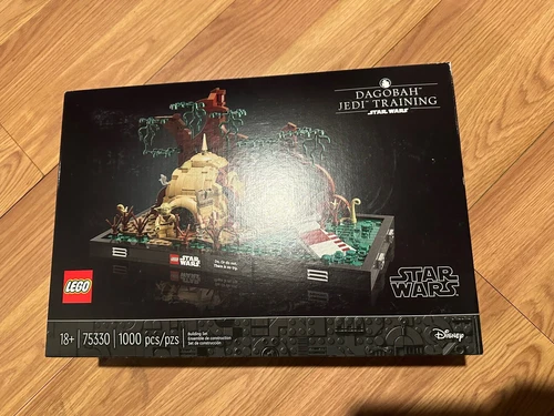 LEGO Star Wars 75330 Dagobah Jedi Training Diorama Sealed Box