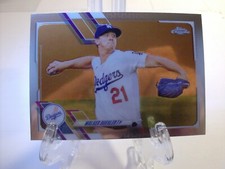 2021 Topps Chrome Baseball Card  #157 Walker Buehler  (832)