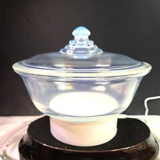 Very Unique Opalescent Fry Oven Glass - #1920-8 1/2 - Round Baker - With Lid