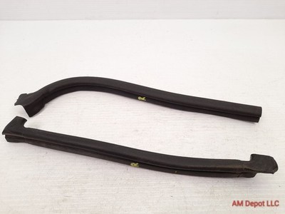 2002 BMW 330ci 325ci 325i 330i E46 Engine Compartment Sealing Set Right 8215914