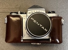 Asahi Pentax S1 35mm SLR with 55mm f2.2 Auto-Takumar Lens - excellent condition