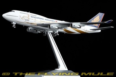 YY Wings 1:400 747-400 Singapore Airlines 9V-SMZ