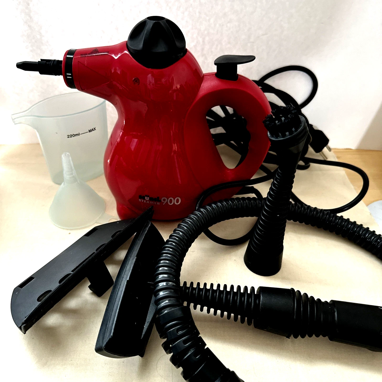 Portable Household Steamer Scunci 900 Model 52063 Accessories Manual Bag