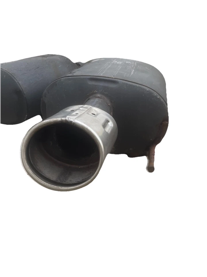 Silenciadores de escape trasero Infiniti G35/G37 07-13 con puntas cromadas Foto 4 de 4