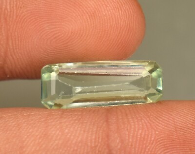 Natural Green Kunzite Gemstone From  Afghanistan 6.65 Ct Emerald Cut Loose Gem