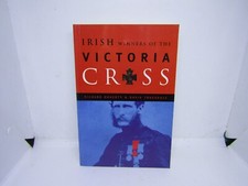 Irish winners of the Victoria cross - P/B Book by Richard Doherty - c2000