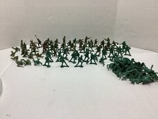 90 Lot Of Plastic VTG Army Men Toy Soldier WWII Marx Unbranded Mix