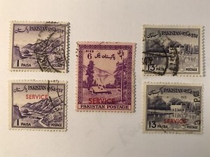 5  PAKISTAN STAMPS 1957 1960-1962 USED LIGHT HINGE MARKS BEAUTIFUL! SEE PICS