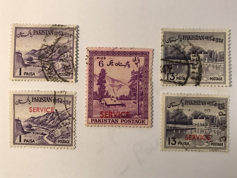 5  PAKISTAN STAMPS 1957 1960-1962 USED LIGHT HINGE MARKS BEAUTIFUL! SEE PICS