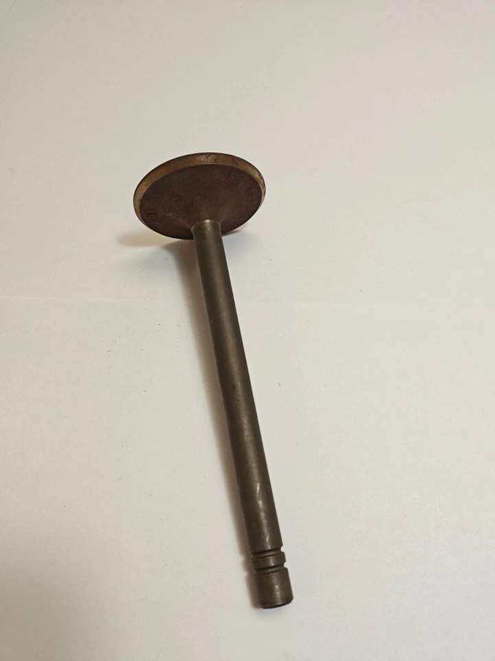 1951-1953 Chrysler New Yorker Saratoga 8 Cylinder Intake Valve 1324275 NOS - Image 2 of 4