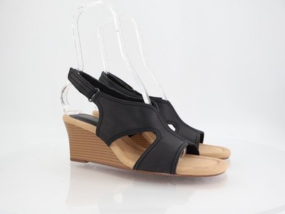 Clarks Women's Kyarra Aster Womens Size 10 M Black Leather Wedge Slingback