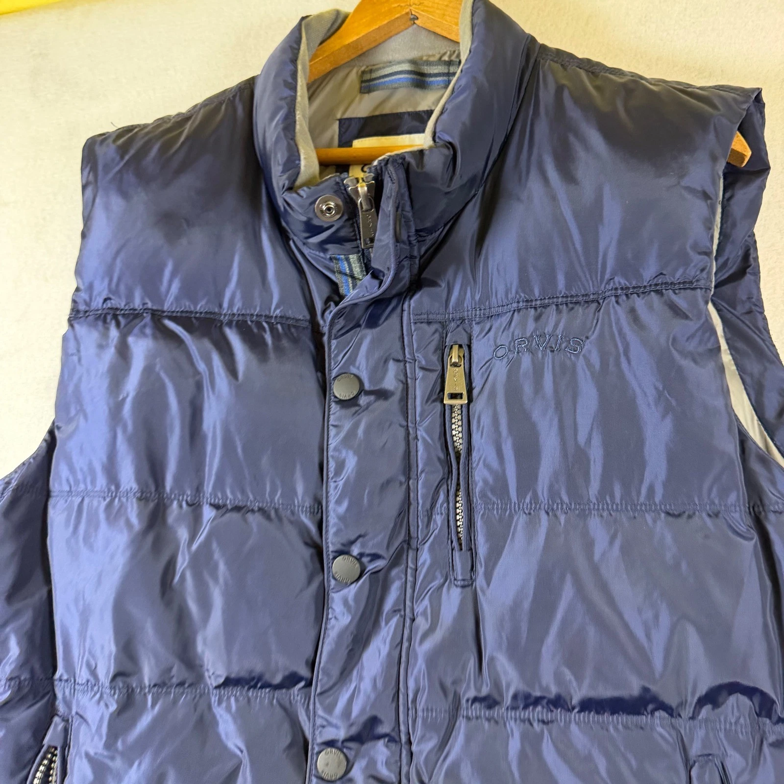 Orvis Classic Collection Mens Navy Blue Quilted Puffer Vest Large Zip Snap Front