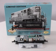 Proto 2000 23620 HO Scale Southern Pacific GP9 II Diesel Engine #5702 NIB
